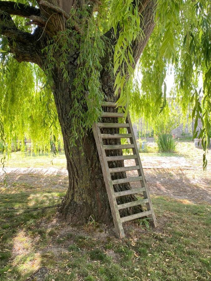 D Hotes La Du 12 Bed & Breakfast Brie (Somme)