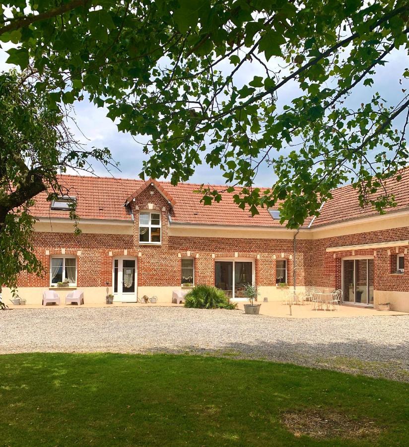 D Hotes La Du 12 Bed & Breakfast *
