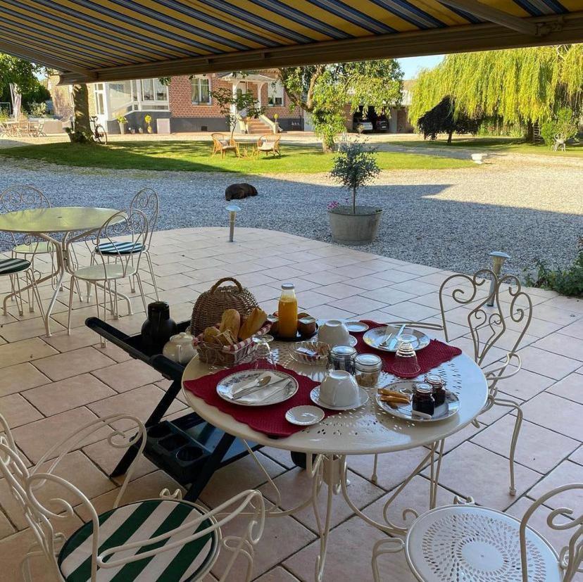 Bed & Breakfast D Hotes La Du 12 *